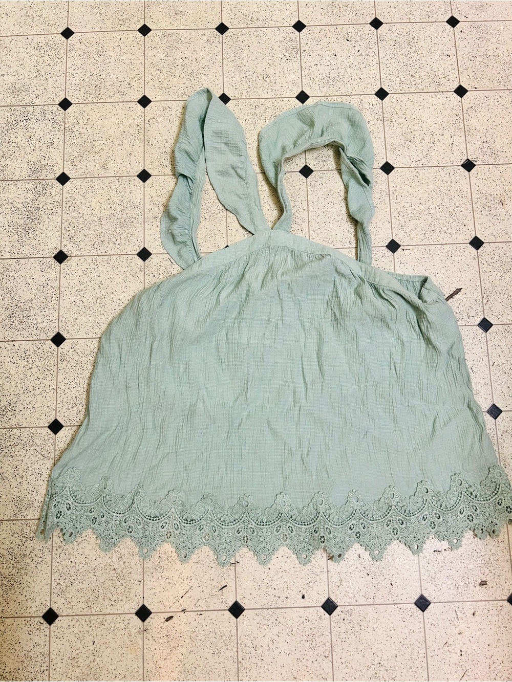 Blu Pepper Light Green Lace-Hem Women's Tank Top sz L